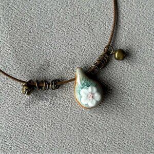 Daisy with Blue Green Cracked Finish on Ceramic Drop Pendant ~ Brand New